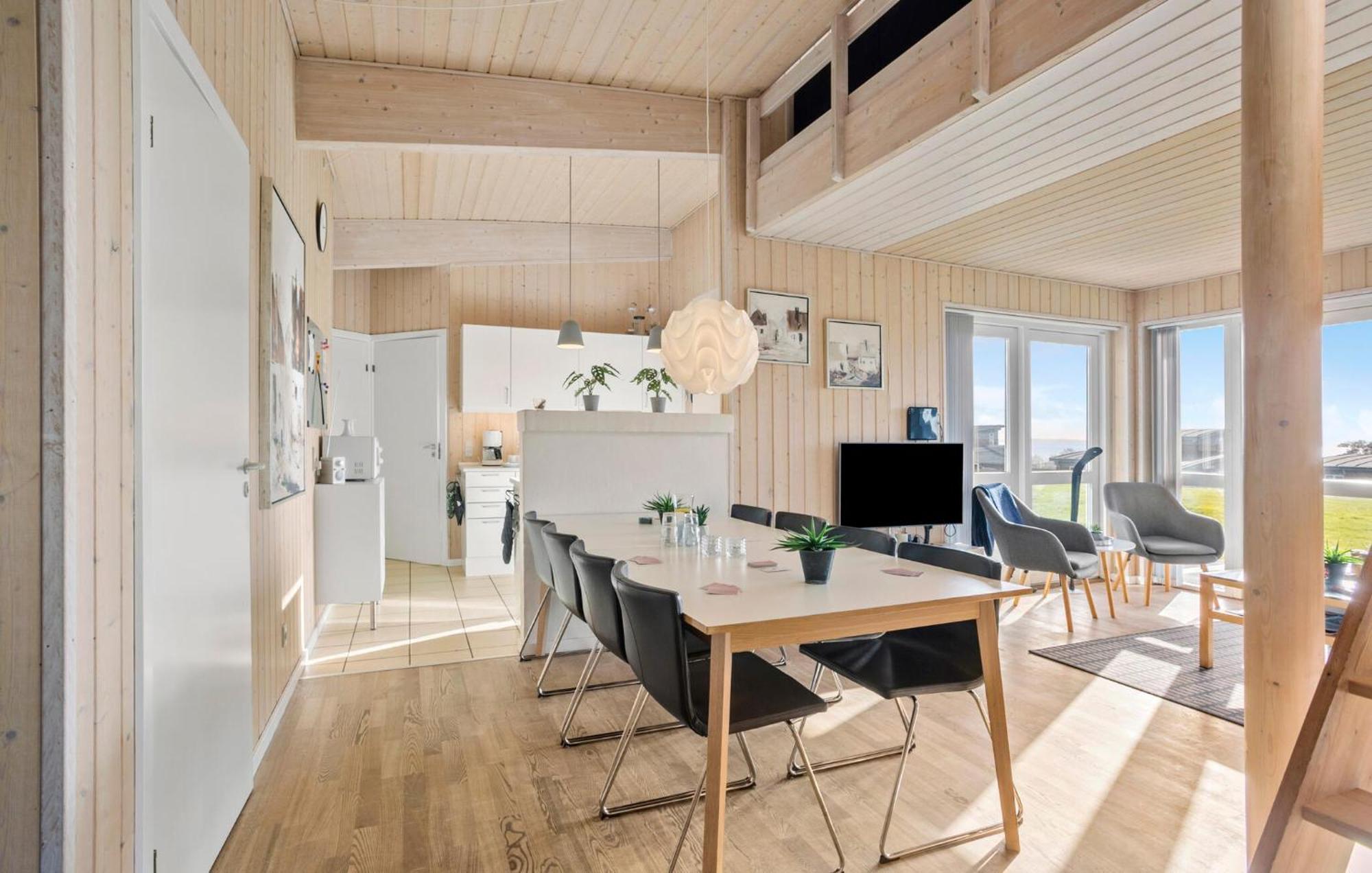 4 Bedroom Nice Home In Fåborg Exteriör bild