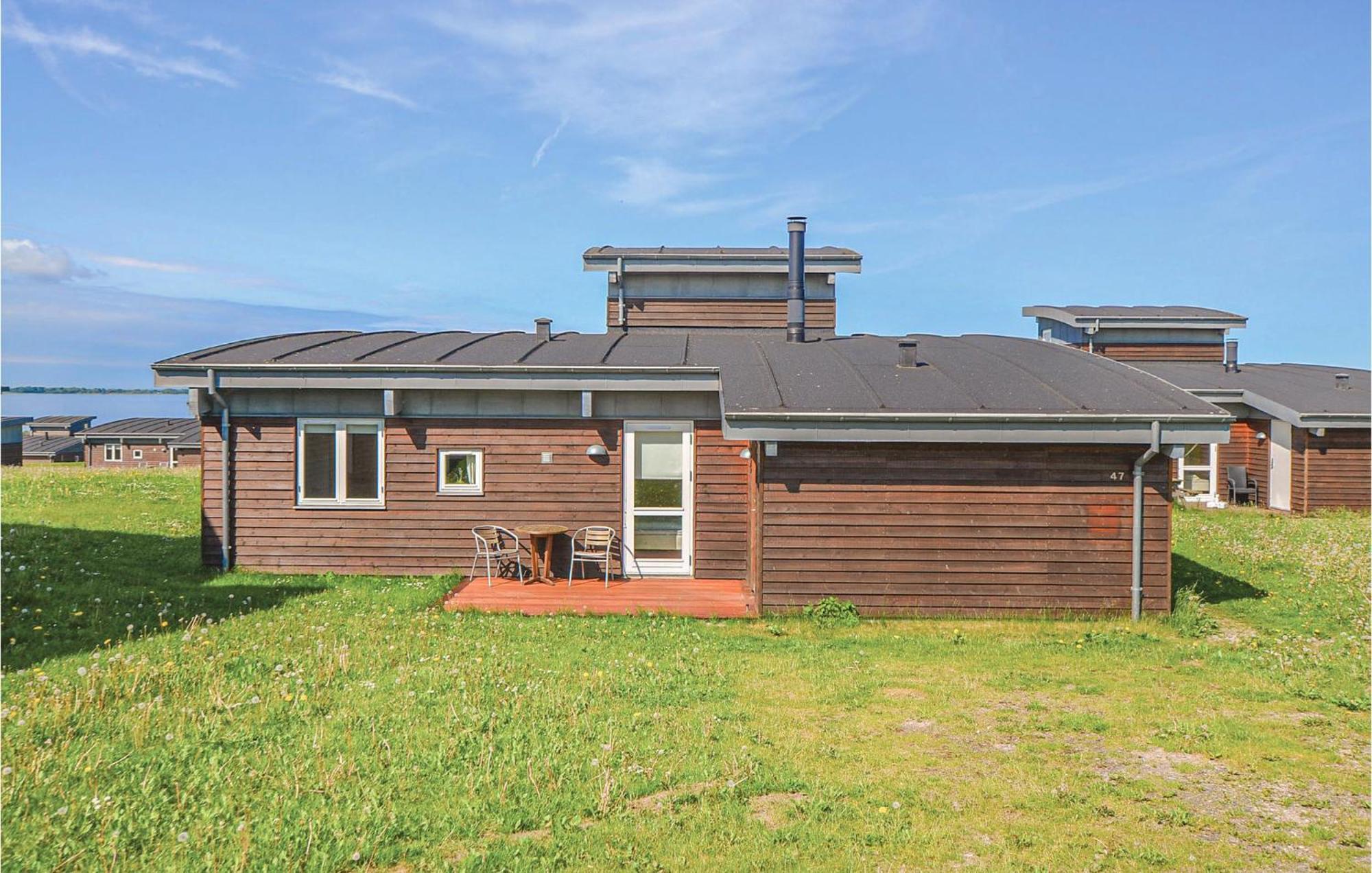 4 Bedroom Nice Home In Fåborg Exteriör bild